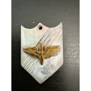 1940s WWII US Army Air Corps Aviator Wings Shield